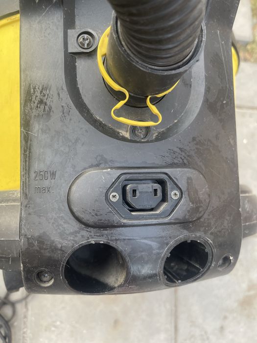 Пилосос Karcher T201