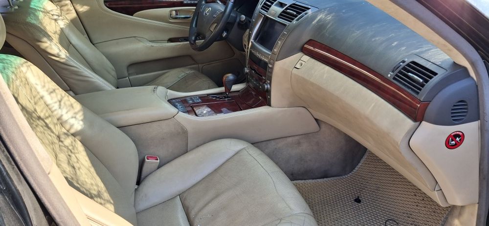 Lexus LS460 разбор