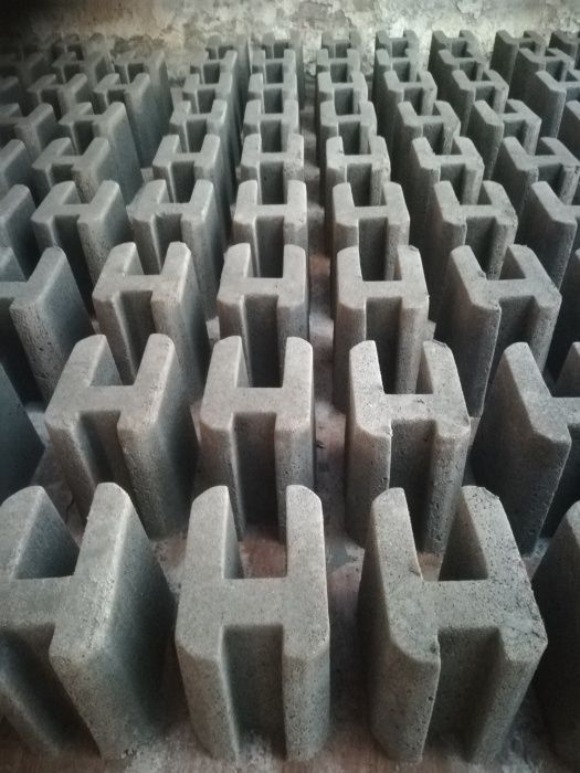 Słupek 60x40mm pod panele ogrodzeniowe