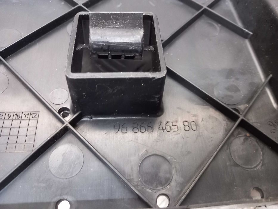 Płyta Osłona Silnika Pod Zderzak Przód Peugeot 5008 I
