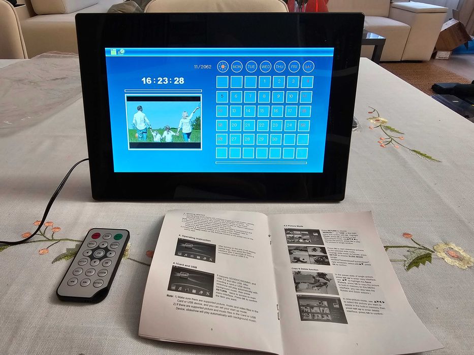 JD1010 Elektroniczna ramka do zdjec 10"