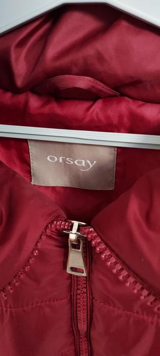 Bordowy płaszcz orsay