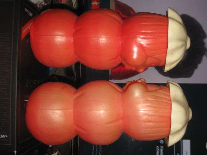 Контейнер полиэтиленовый для непищевых мелочей с клеймом и ценой