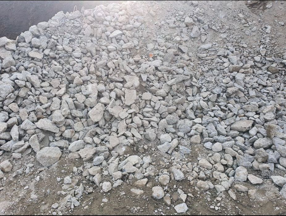 Usługi Transportowe, transport kruszywa, piasku, żwiru, ziemia!