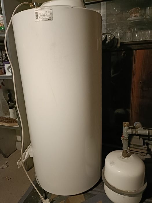 Sprzedam bojler elektryczny 100l.