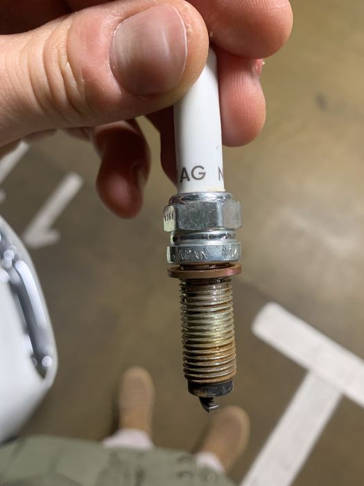 Свічки запалювання VAG 05E905602