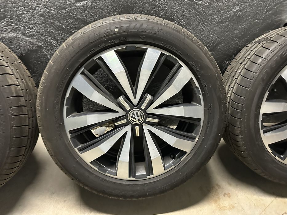 Vendo Rodas Amarok V6- 255/50R20