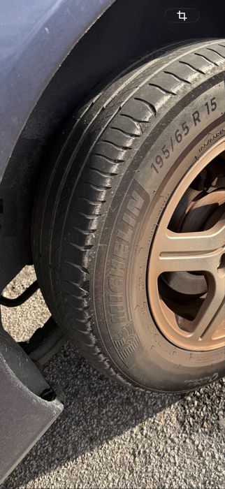 Pneu 195/65/15 michelin