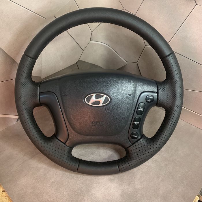 Перетягнутий руль до Санта Фе Hyundai Santa Fe на обмін