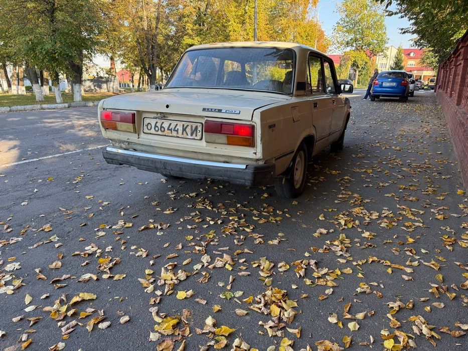 Продам авто ваз 2107
