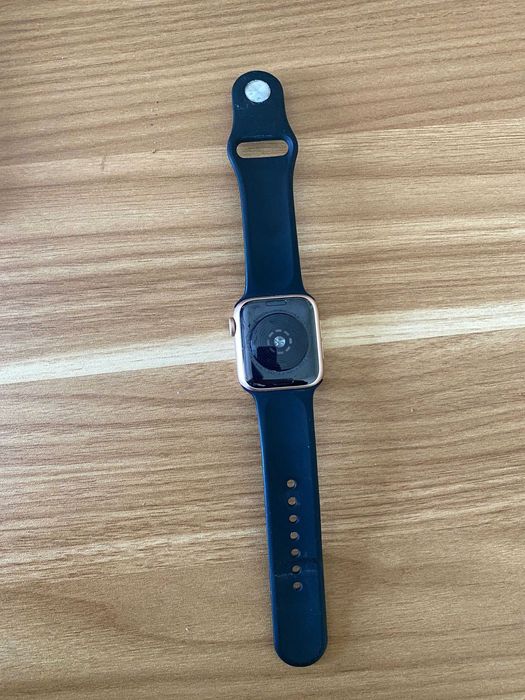 Vendo Apple Watch SE 1st Generation