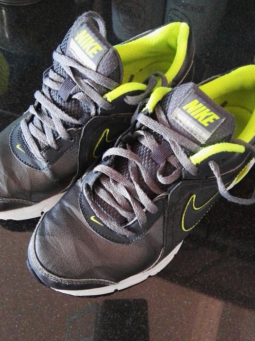 Ténis Nike Air Max 36,5
