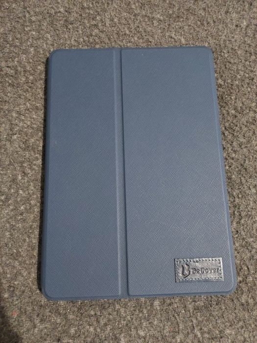 Lenovo Tab E10 + IPad A 1395