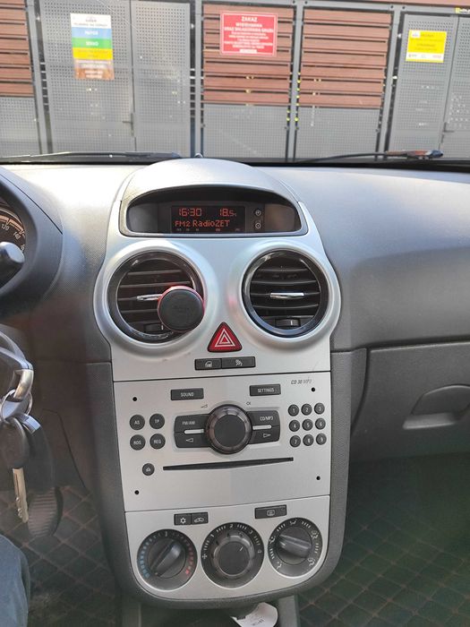 Samochód Opel Corsa
