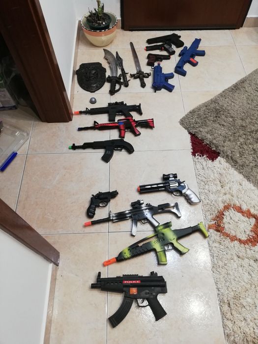 Cada brinquedos,  desde