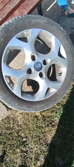 felgi ford 4x108 r15 z oponami