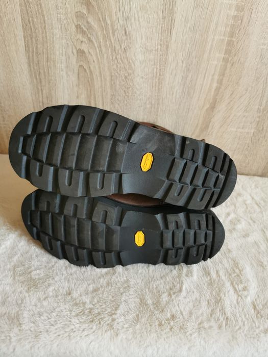 Ugg Australia Wrangell Vibram śniegowce 43