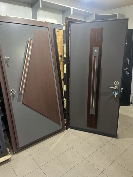 Двері вхідні Броньовані  РОЗПРОДАЖ