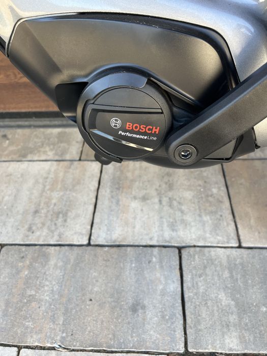 Winora Tria 8 Bosch Smart System 500 Wh | 1831 km | 56 cm | Stan bardzo dobry | Ładowarka + raport Bosch