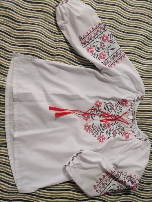 Вишиванка для девочки