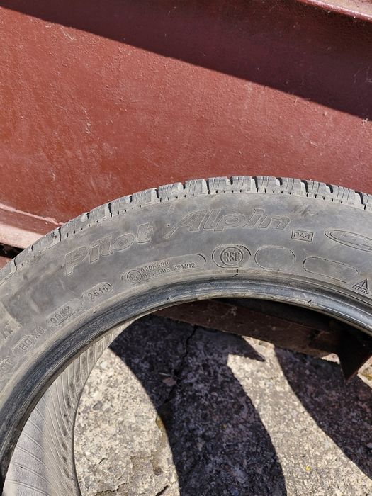 Шини 245/50 R18  3 - шини Bridgestone, 1 - Michelin