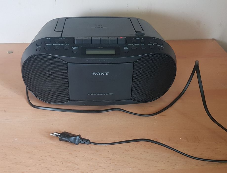 Radio magnetofon SONY