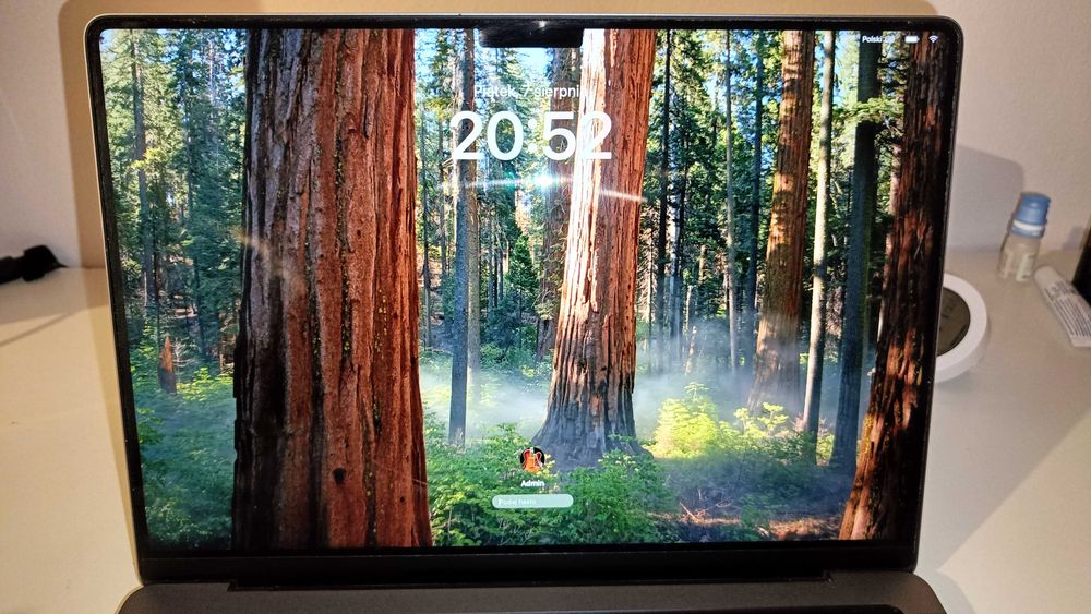 MacBook Pro M1 14 cali 2022 rok / 16 GB / 512 GB / 86% baterii