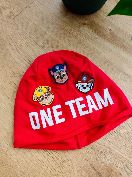 Czapka chłopięca czerwona cienka przejściowa Psi Patrol 54cm