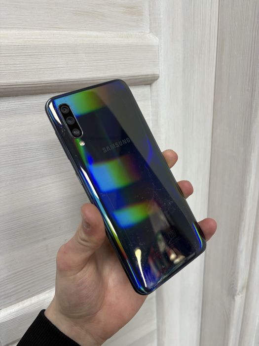 Samsung A50  4/128Gb