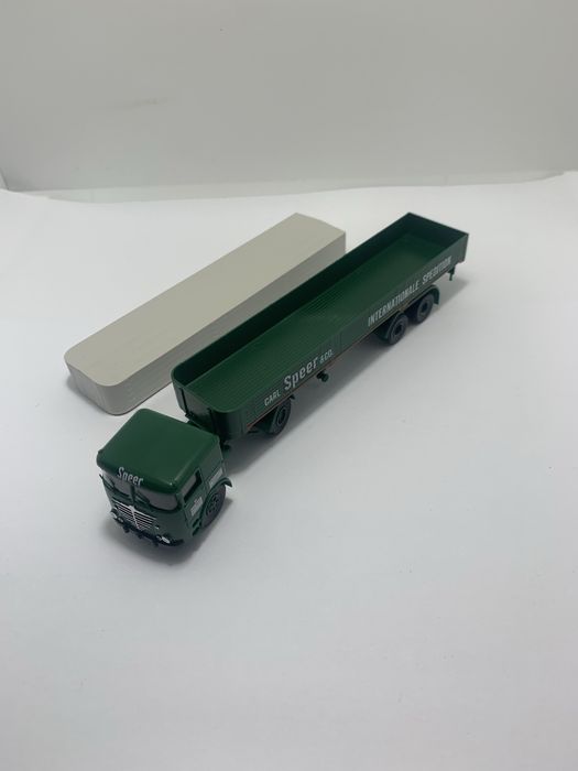 Bussing LS da Brekina escala 1/87