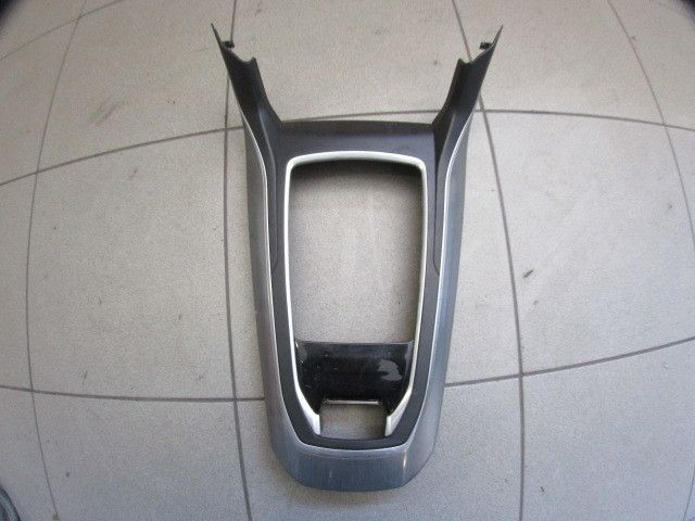 Moldura da consola central / rádio / aro PEUGEOT 308 SW II
