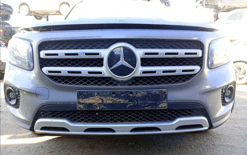 Двері дверь дверка Mercedes EQA GLA 247 H247 W247