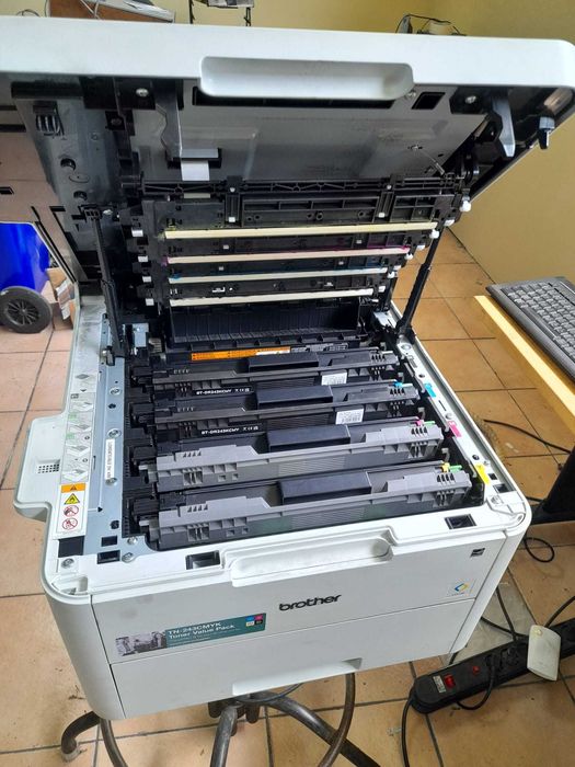 Brother HL-L3270CDW para recuperar ou para peças