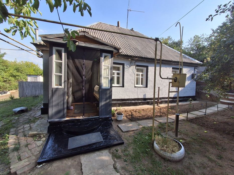 Продам будинок. В хорошому стані