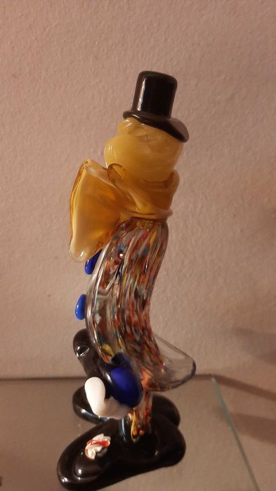 "Bibelot"em vidro veneziano, que representa um palhaço