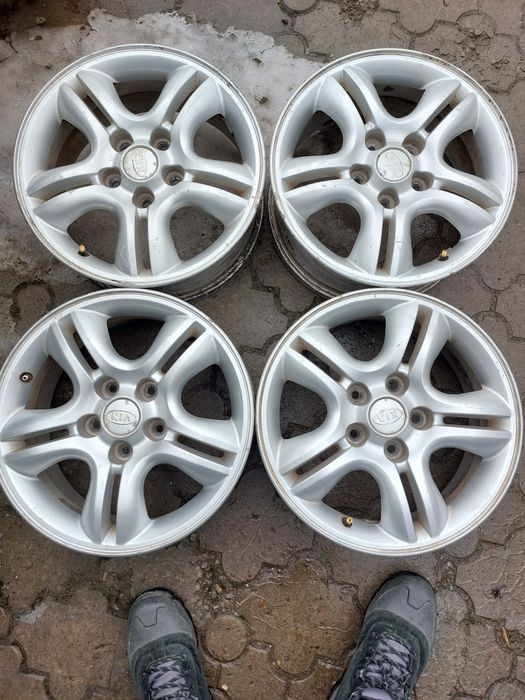 Диски кіа р16 легко сплавні