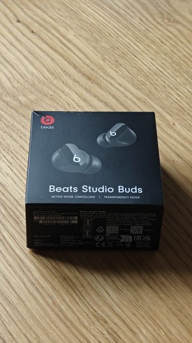 Nowe słuchawki Beats Studio Buds