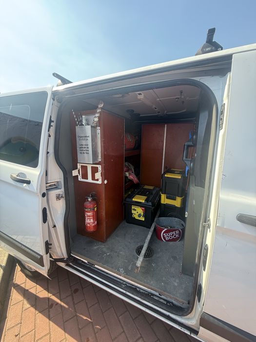 Ford transit 2.2 d L1 - 3 lugares