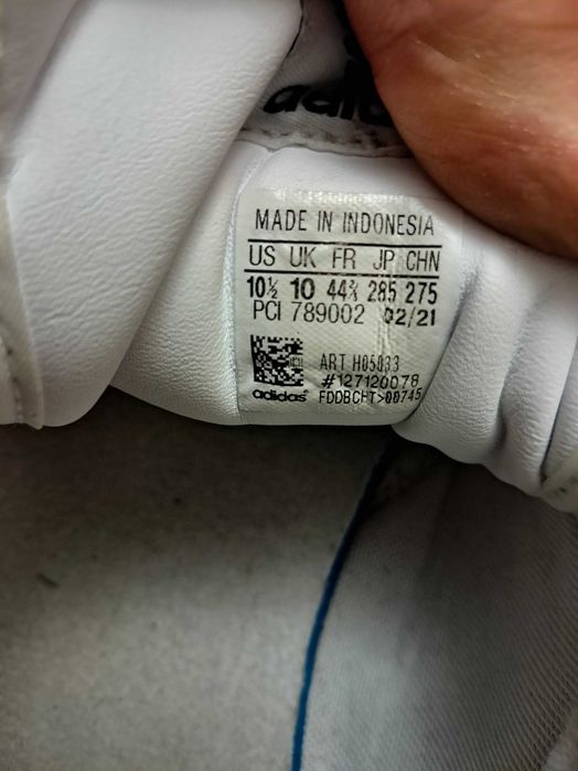 Кроссовки мужские adidas  размер 44стелька 29см