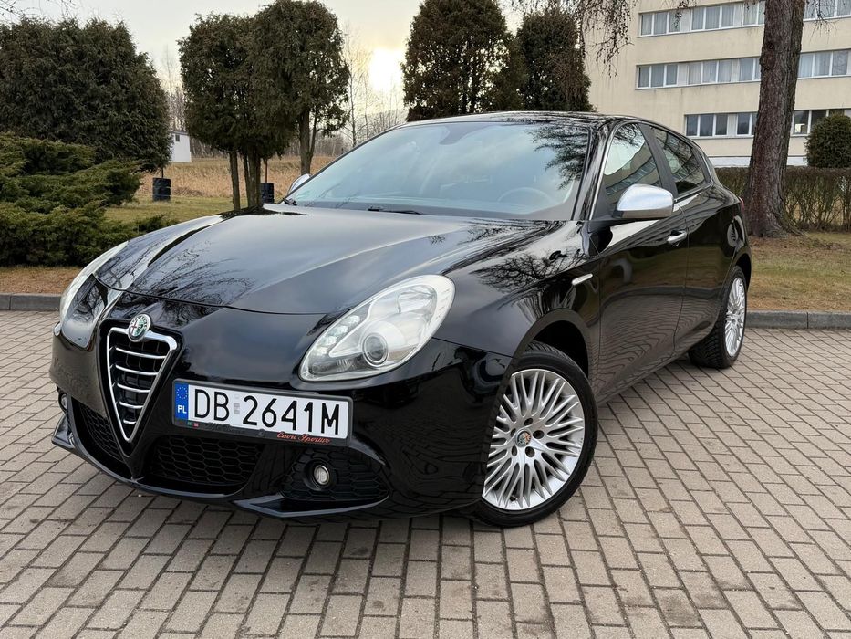 Alfa Romeo Giulietta Sprowadzony-Bezwypadkowy-org.przebieg-1.4Benzyna-SuperStan