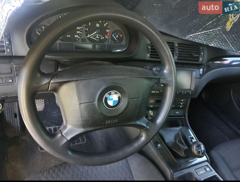Продам БМВ Е46 2001