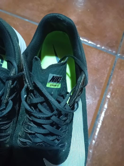 Tenis nike com bastante desgaste nr:41