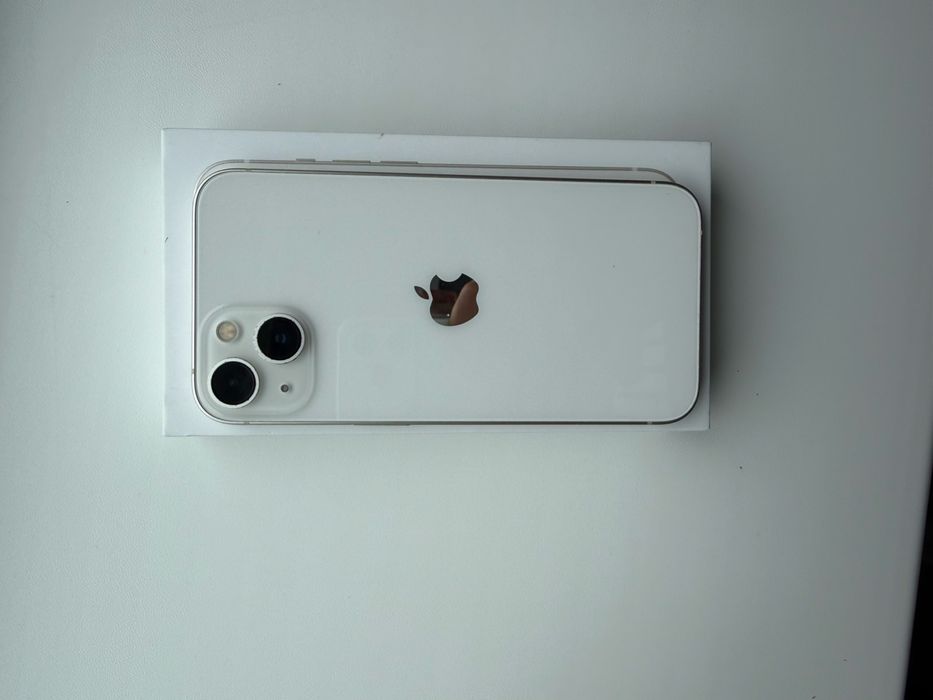 iPhone 13 256GB (Хороший стан)