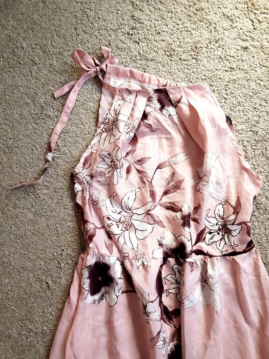 Suknia sukienka maxi różowa w kwiaty wiązana na ramiączkach S 36 M 38