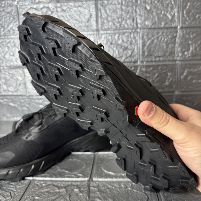 Чоловічі кросівки Salomon Supercross 4 Black 417374