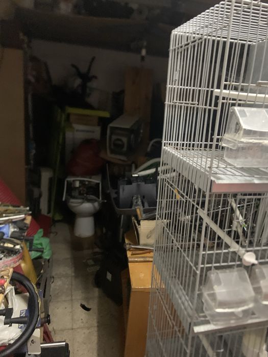 Viveiro para criacao com oito divisorias