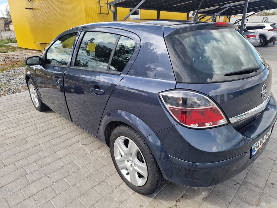 Opel Astra H 2009 рік