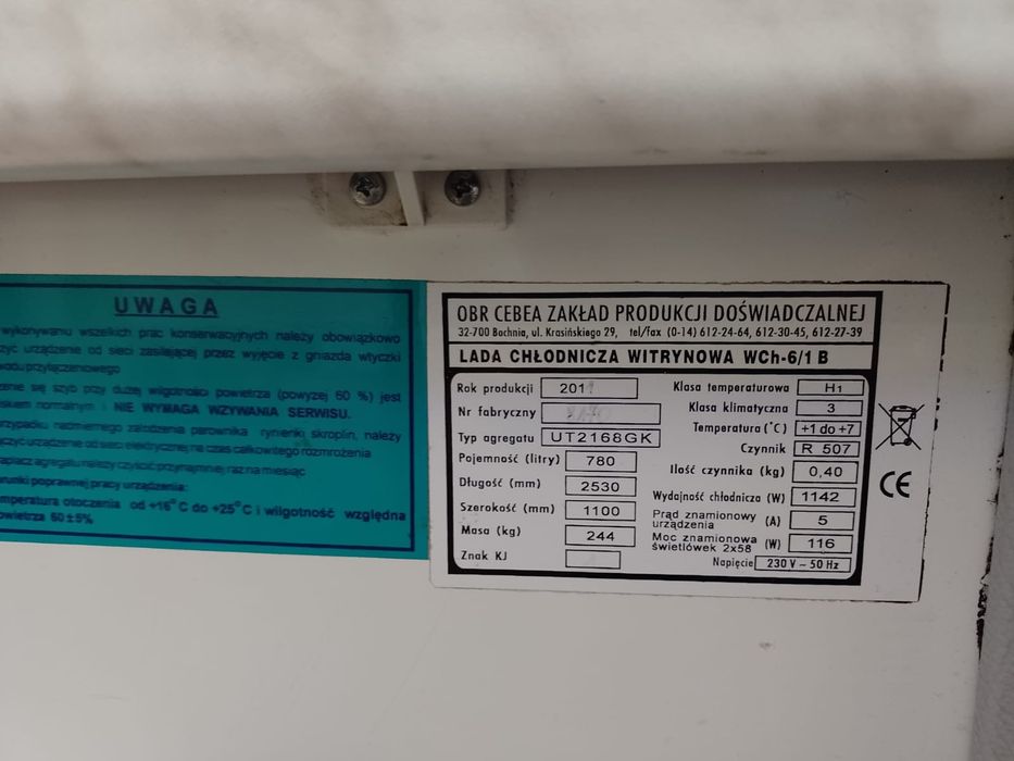 Lada chłodniczą CEBEA dł. 250cm szer 110cm wędlin serów nabiałregał wi