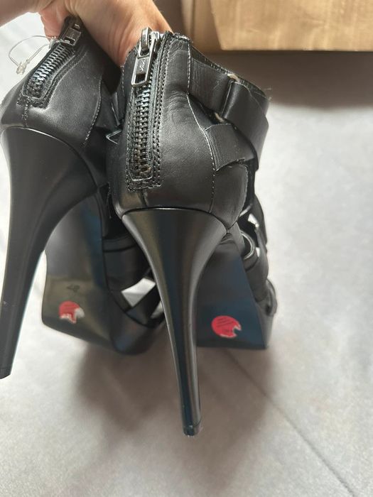 Wysokie szpilki Zara 37