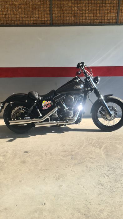 Harley davidson dyna street bob